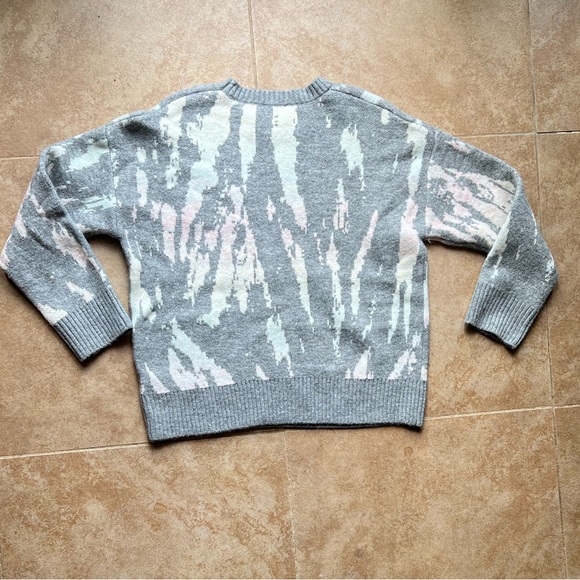 NWT Rails Virgo Grey Tie Dye Sweater Size Small & Medium $248 - Picture 2 of 12
